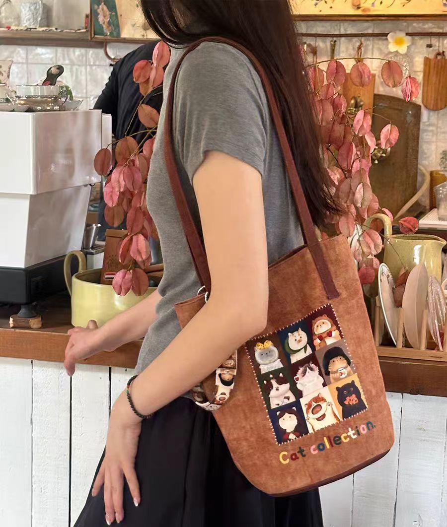 

Korean ins style canvas bag cat collection large capacity bucket tote bag lazy relaxation shoulder bag women s summer