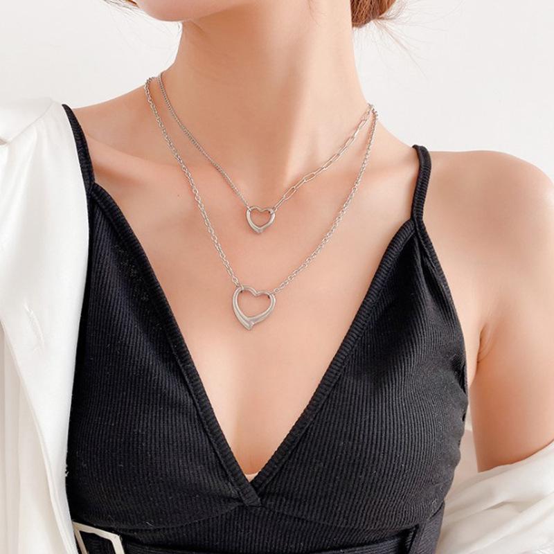 Women's Light Luxury Washable Titanium Steel Hip Hop Clavicle Necklace - Trendy Cold Style Sweater Chain Accessories