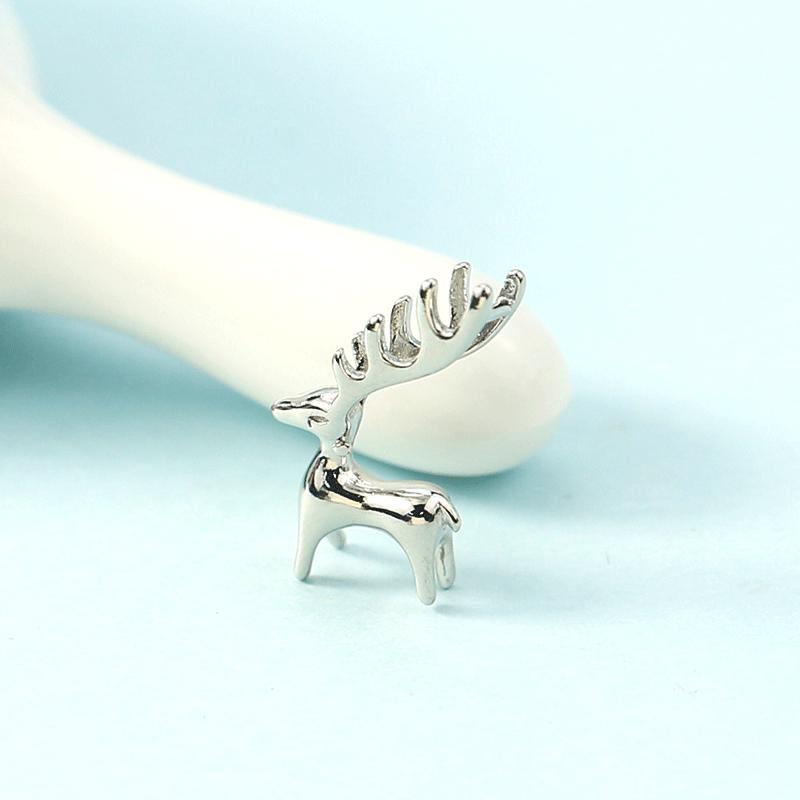 

Platinum Plated Flower Deer Antler Necklace - Korean Style