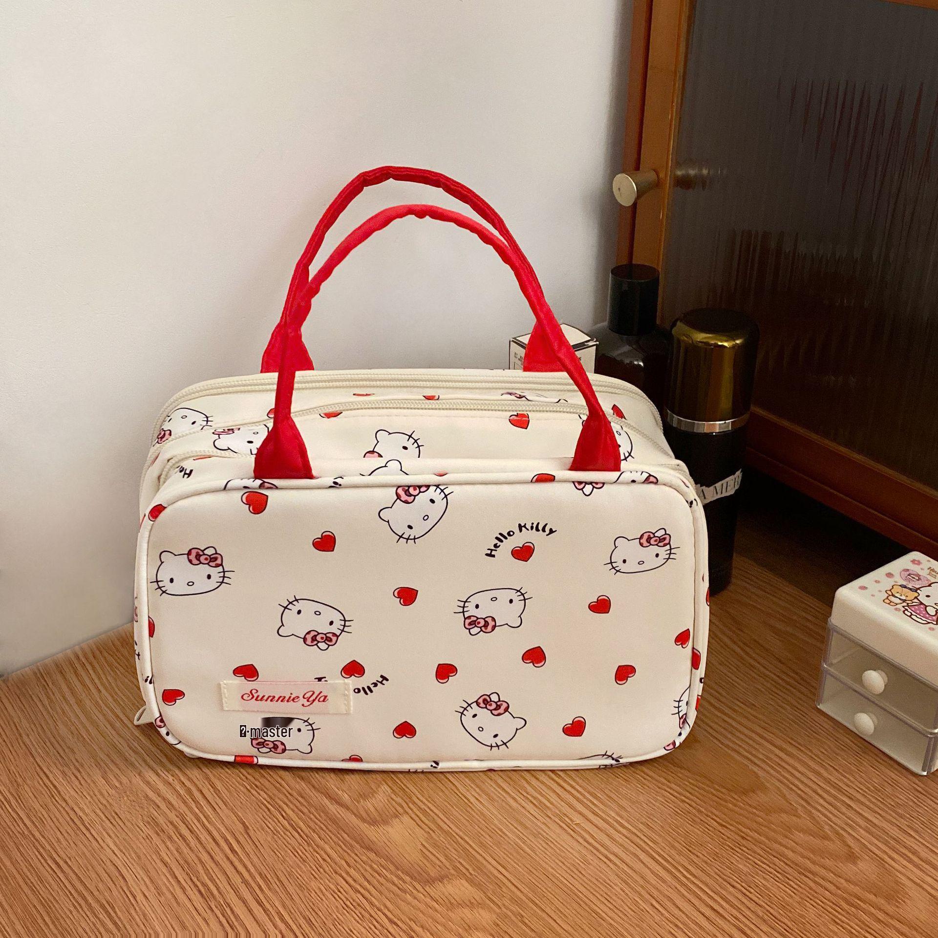 

Chic Cat Makeup Bag: Spacious, Three-Layer Cosmetic Organizer for Women - Perfect for Travel.