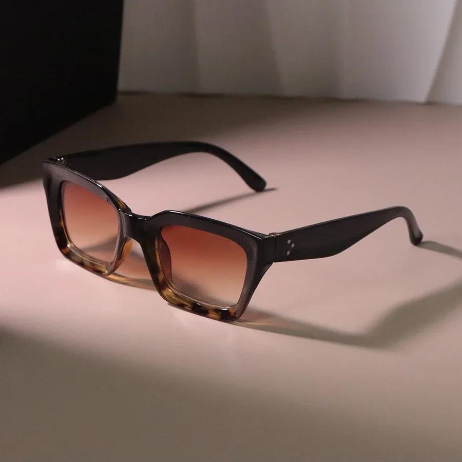 

Vintage Cat Eye Sunglasses Women Men Classic Fashion Brand Designer Female Glasses Unisex Other