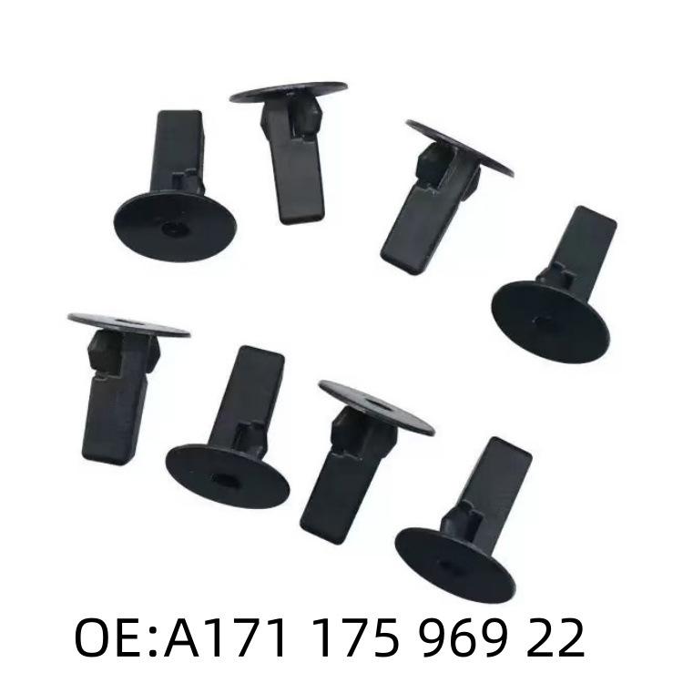 

A17117596922 fits the upper water tank fixing bracket of the BMW 3 Series F35. A17117596922