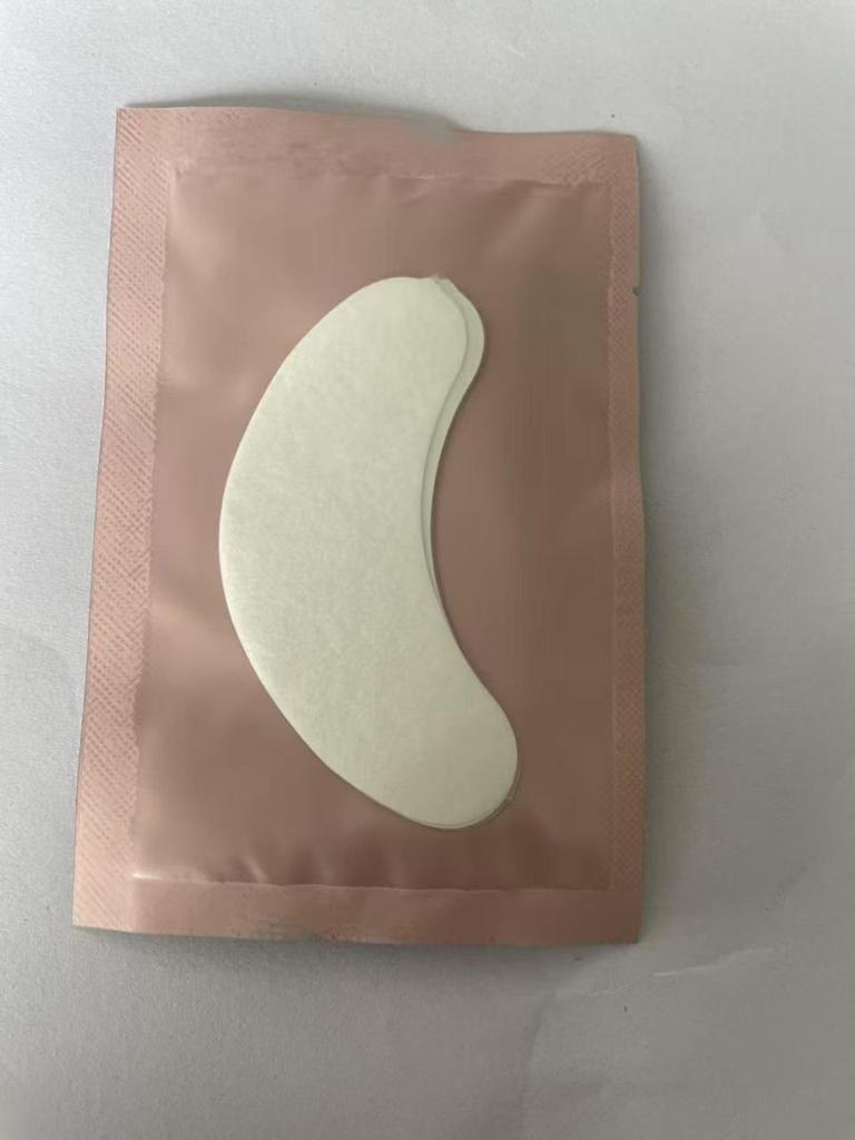Collagen Eyelash Extension Eye Patch: Isolation Film Pad for Grafting and Planting