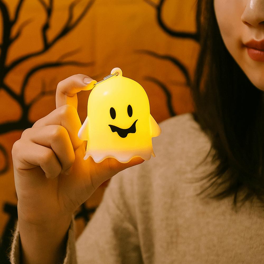 6PCS Halloween Luminous Ghost Keychain Luminous Ghost Light Gifts Kawaii Ghost Pendant  Bag Charms