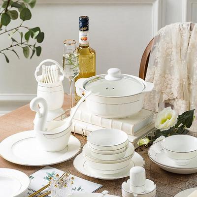 Stoviglie – Set di stoviglie