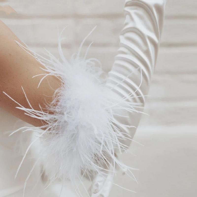 Guanti da Matrimonio Guanti da Ballo di Fine Anno Guanti Lunghi con Piume Bianche per Opere Costume da Ballo di Fine Anno per Donna Accessori