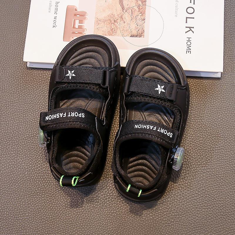 Korean Style Boys' Open Toe Summer Casual Breathable Non-Slip Soft Sole Beach Sandals 2026