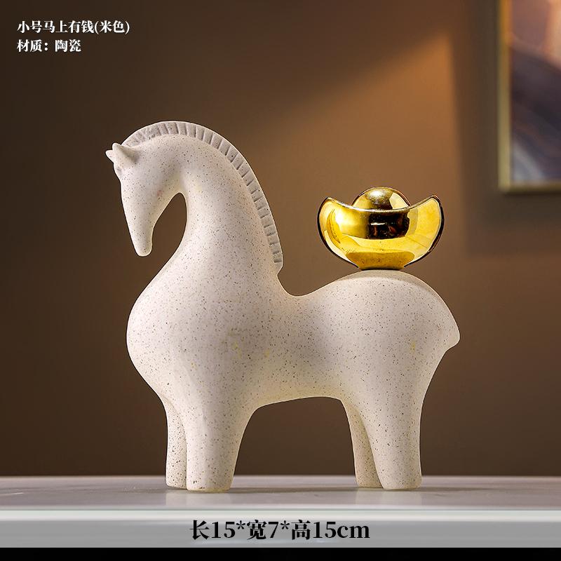 Glückliches Pferd Keramik Kleines Ornament Haus Wohnzimmer Skulptur Ornamente Geschäft Büro Empfang Eröffnungsdekoration Einweihungsgeschenk