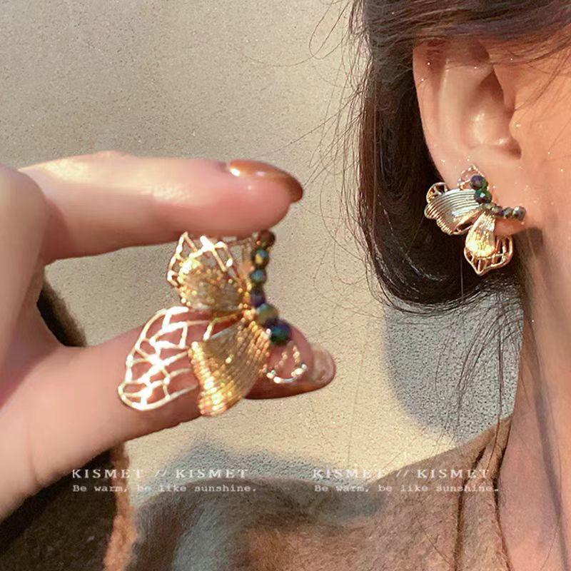 Golden wings~ Flowing gold butterfly stud earrings temperament front and rear earrings earrings