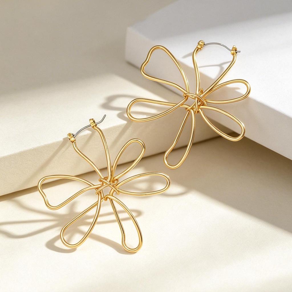 Retro Minimalist Metal Large Floral Dangle Earrings - Trendy, Unique Style Ear Ornaments