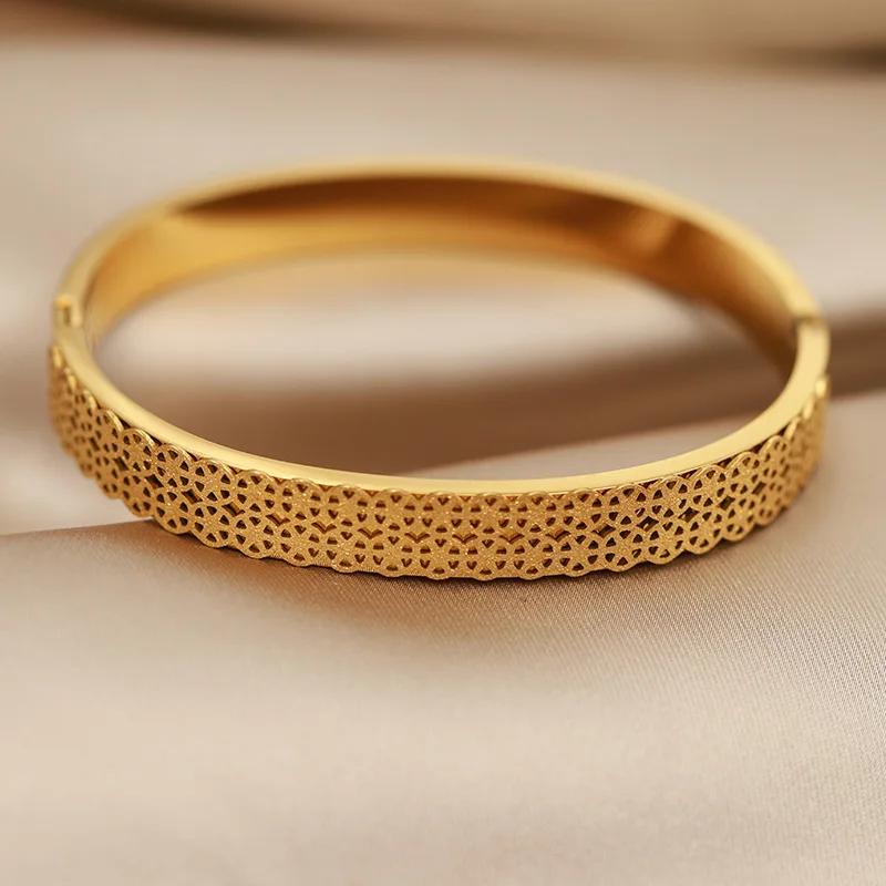 FYSARA Retro Style Double Flower Shape Stainless Steel Bracelet Engagement Zircon for Women Hollow Out Titanium Steel Bangle