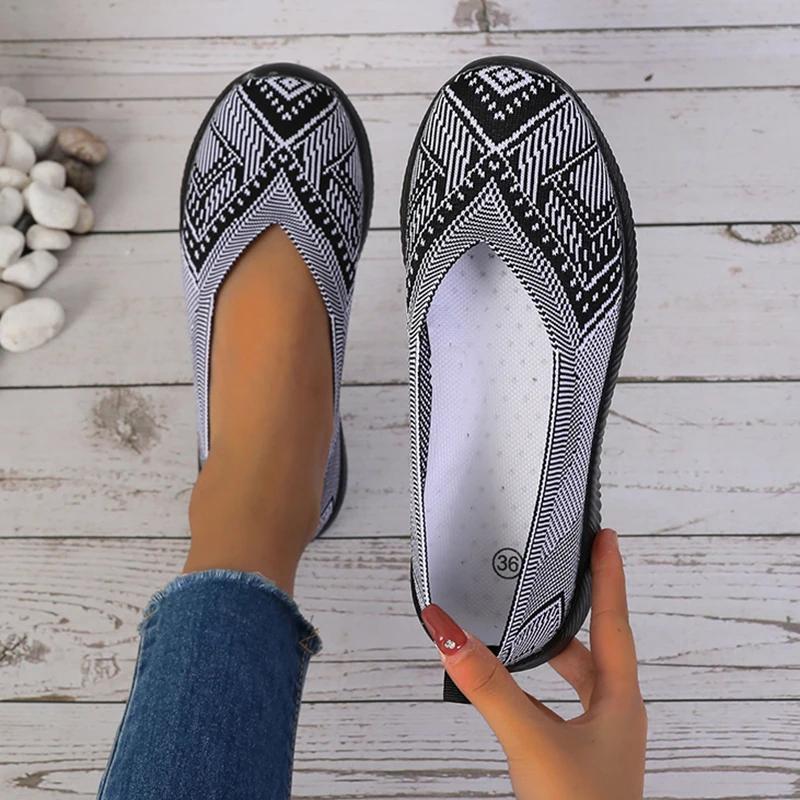 Fashion ZOKI Fashion Striped Loafers Shoes Women Summer Slip-on Breathable Knitting Flats Woman Comfort Non-slip Soft Bottom Sneakers