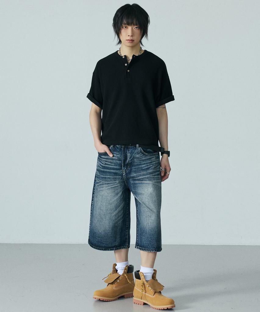 LXT Waffle Henley Neck Crop Short Sleeve T-Shirt [Black]