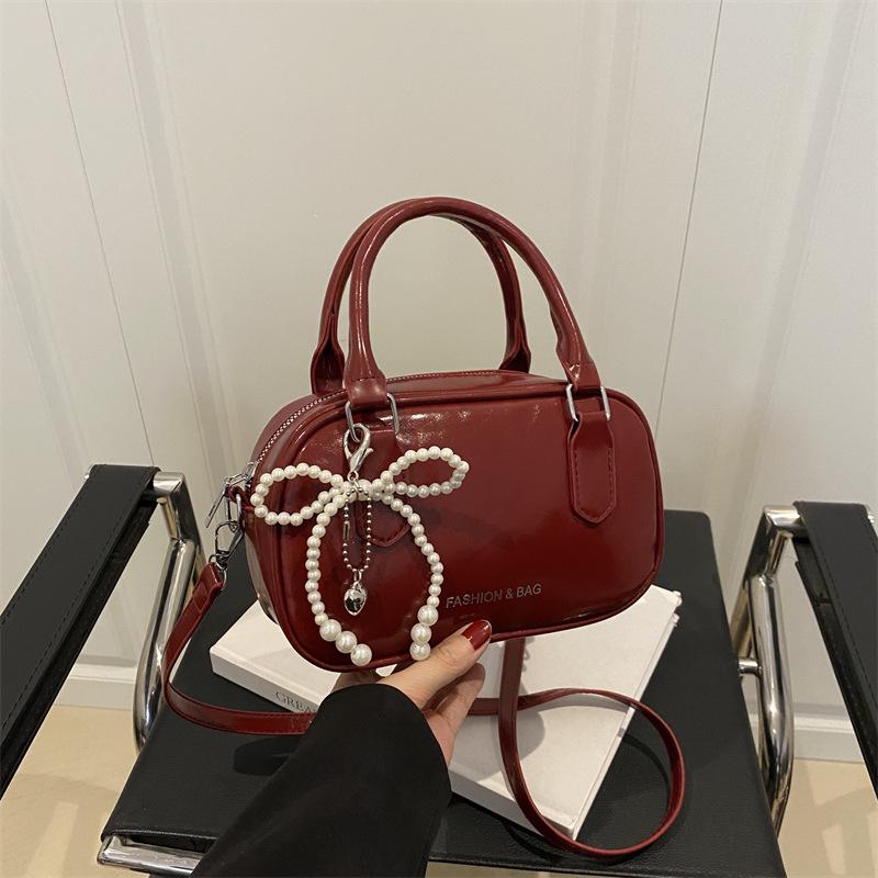 2025 Pearl Bow Trendy Crossbody & Shoulder Handbag