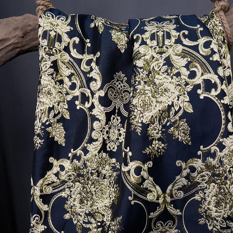 Europäischer Glänzender Seidenjacquardstoff mit dreidimensionaler Texturprägung Retro-Stil für DIY-Nähen Formelle Kleider Bekleidung
