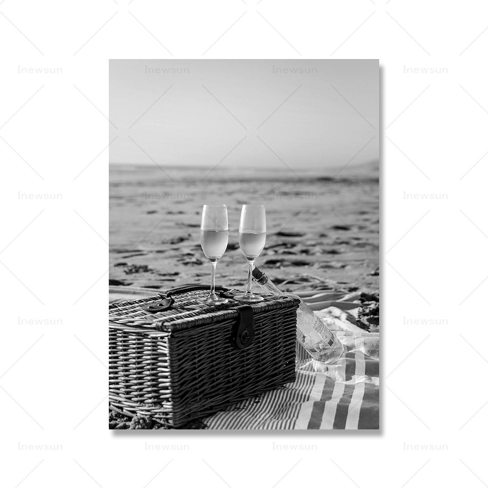 

Черно-белый модный женский постер с изображением вина на пляже, холст, картина, принты для бара, коктейлей, настенные художественные фотографии для декора спальни 21x30cm No Framed