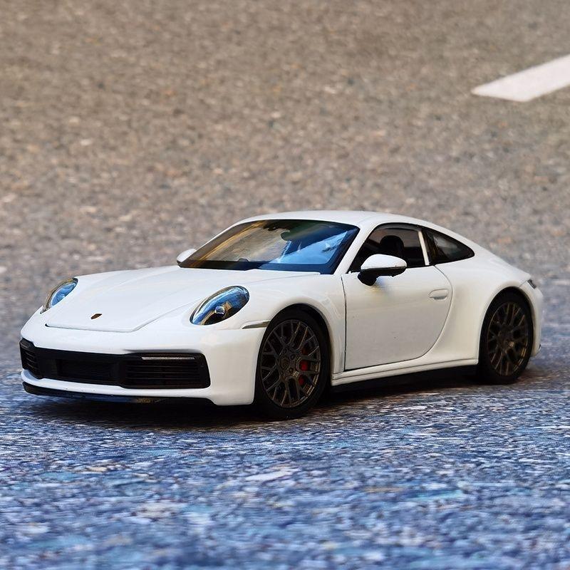 Welly 1:24 Porsche 911 Carrera 4S Alloy Sports Car Model Diecast Metal Toy Vehicles Car Model High Simulation Childrens Toy Gift