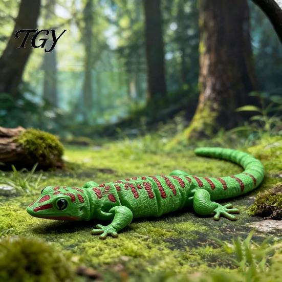 Realistic Gecko Decoration 3D Printed Articulated Figurine, Reptile Ornament with Movable Joints, Cute Posable Model Lizard Animal Figure for