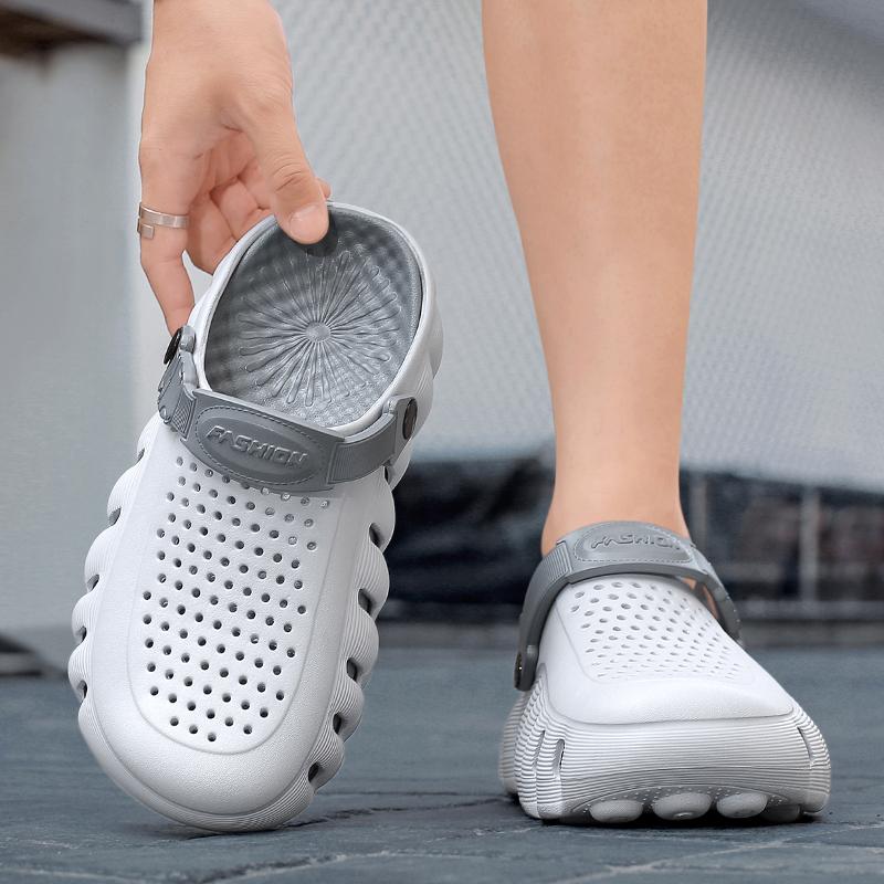 30-45 Kinder / Damen / Herren Clogs Sandalen Freizeitschuhe Unisex Hausschuhe EVA Leichte Sandalen für den Sommer Strandsandalen für Kinder