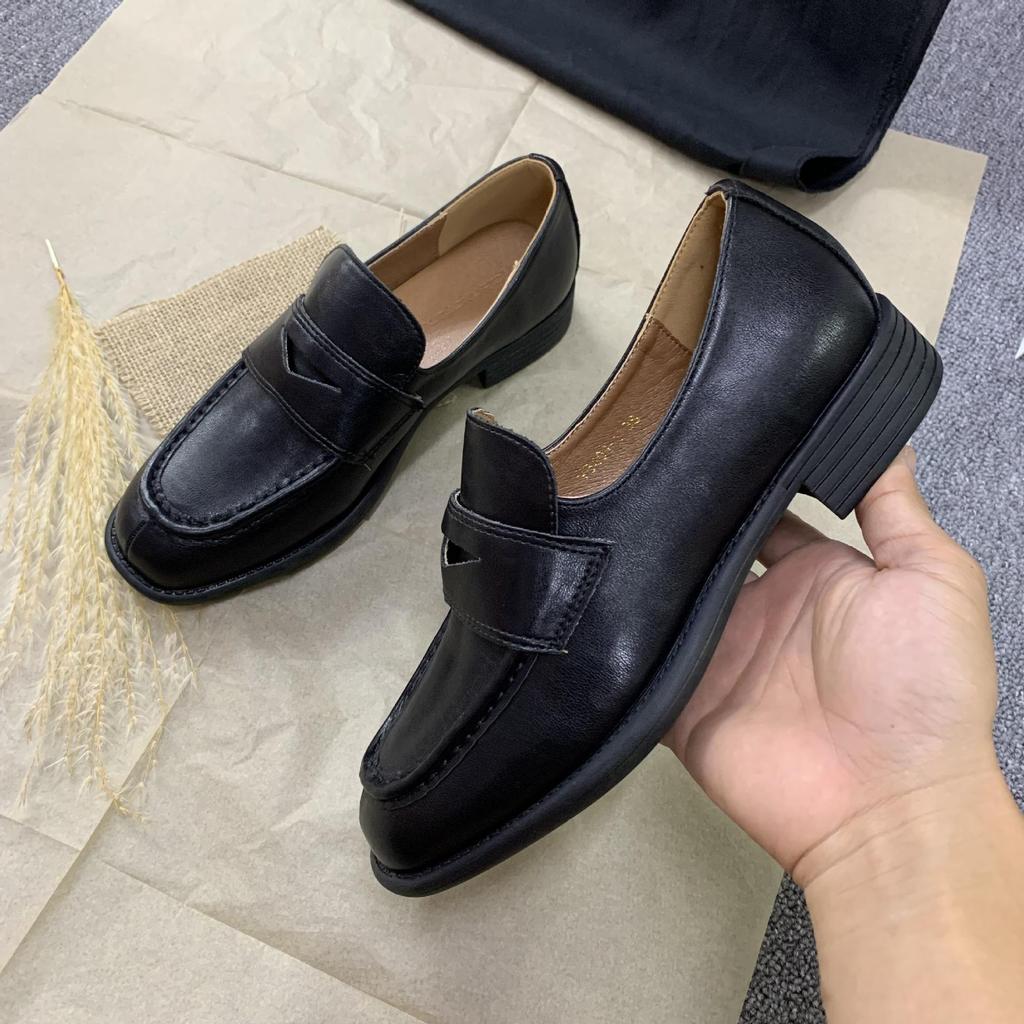 Grape Mom's Retro British College Style Chunky Heel Slip-On Loafers - Perfect for Autumn!