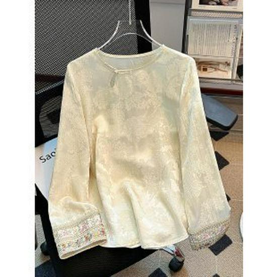 

Spring 2026 Stylish Long-Sleeve T-Shirt & Blouse for Middle-Aged Women, Plus Size Mom s Top 4XL абрикосовий