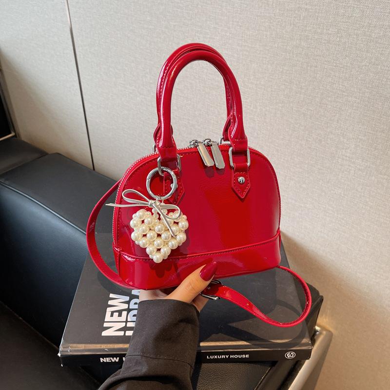 Bag Women 2025 Summer New Fashion Retro Portable Shell Bag Simple Casual One Shoulder Crossbody Bag Women
