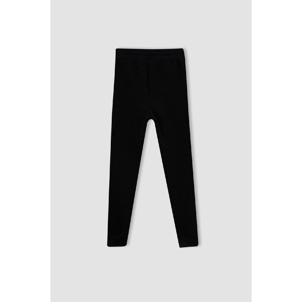 Boy Jogger Service Sase