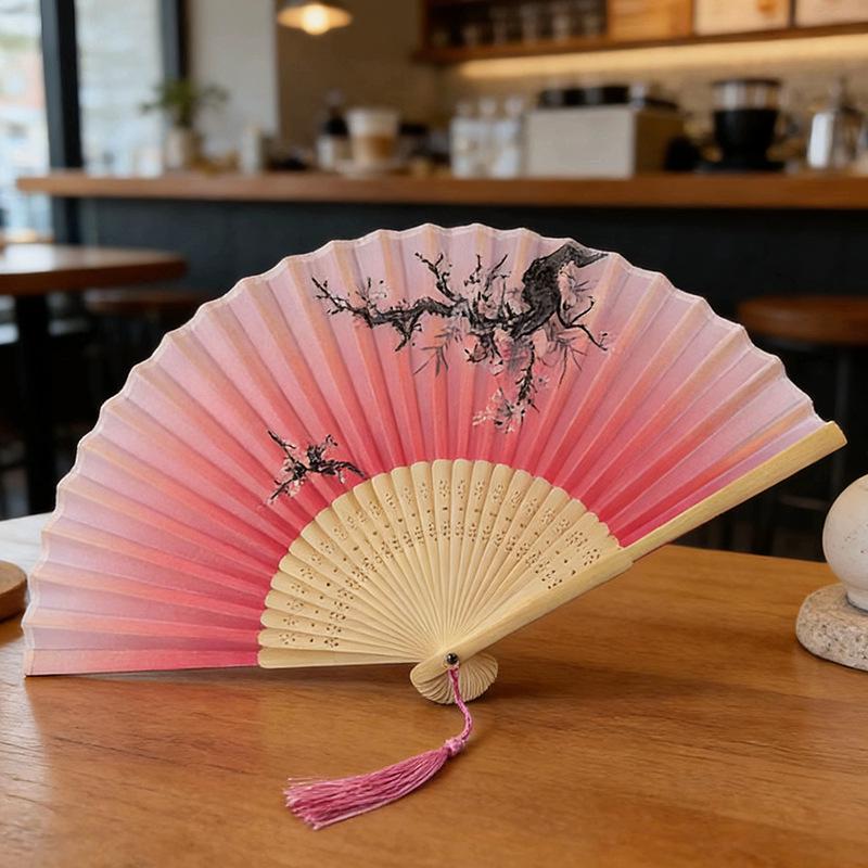 Retro-Tanzfächer im japanischen Stil für den Sommer - Klassischer antiker Stil