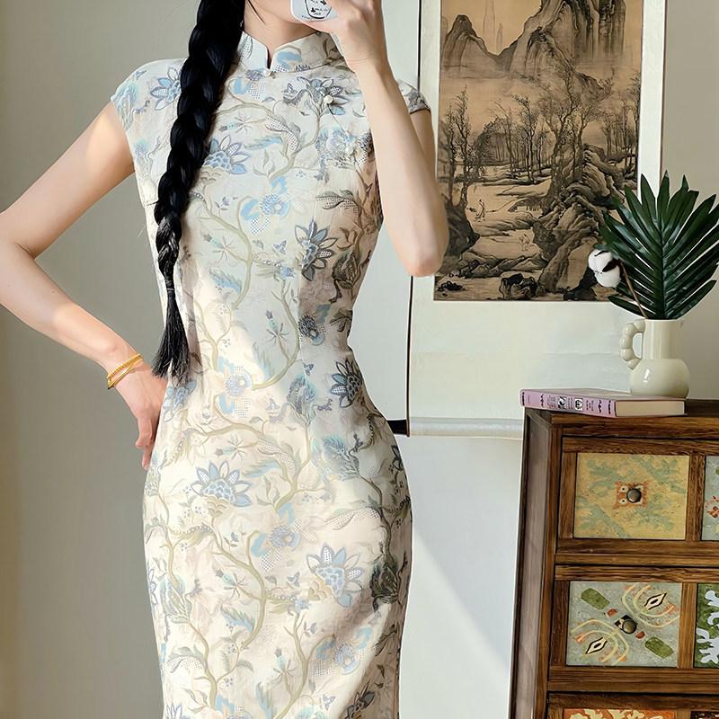 Sleeveless Republic of China style new Chinese style Suzhou long cheongsam improved young girl high sense can be worn daily in summer