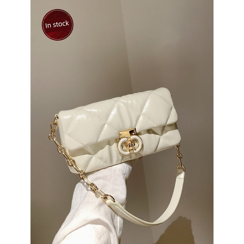 

South Style Chio2nd Pearl Sea Square Pouch Women s 2025 New Arrival Elegant Commuter Women s Bag Shoulder Messenger Bag