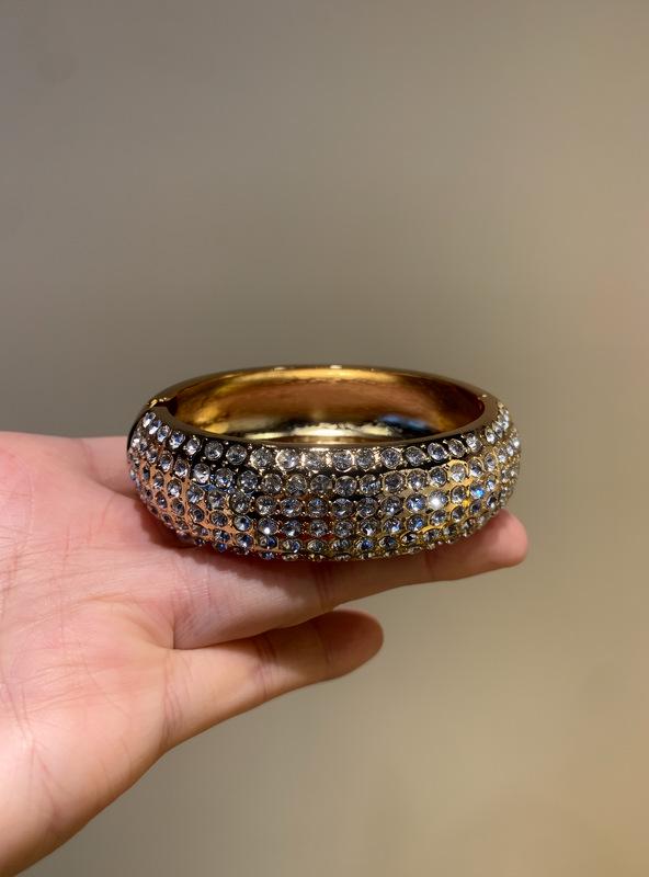Retro French Crystal Open Cuff Bracelet for Women - Elegant, Personalized & Trendy
