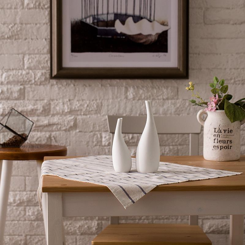 Modern Minimalist White Ceramic Vase - Decorative for Dried Flowers & Table Decor