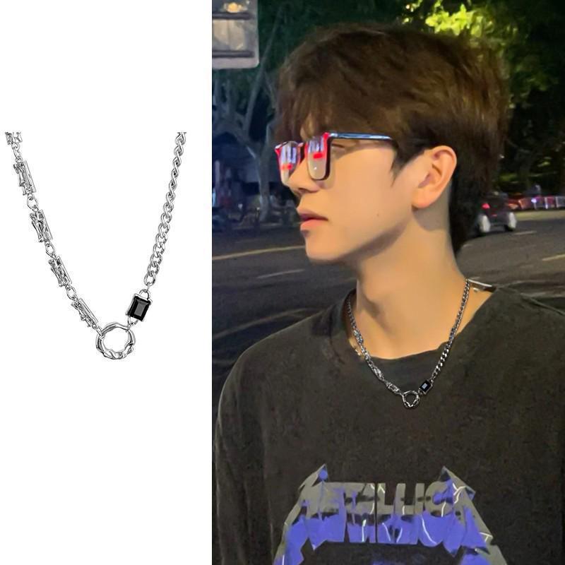 Trendy Men's Clavicle Necklace: Versatile, High-End, Simple Hip Hop Jewelry