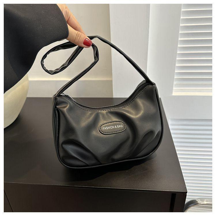 2025 Trendy Korean Women's Versatile Shoulder Handbag