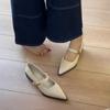 Soft leather version~ one-pedal pointed thick heel Mary Jane shoes light mouth one word with French commuter light mouth temperament single shoes