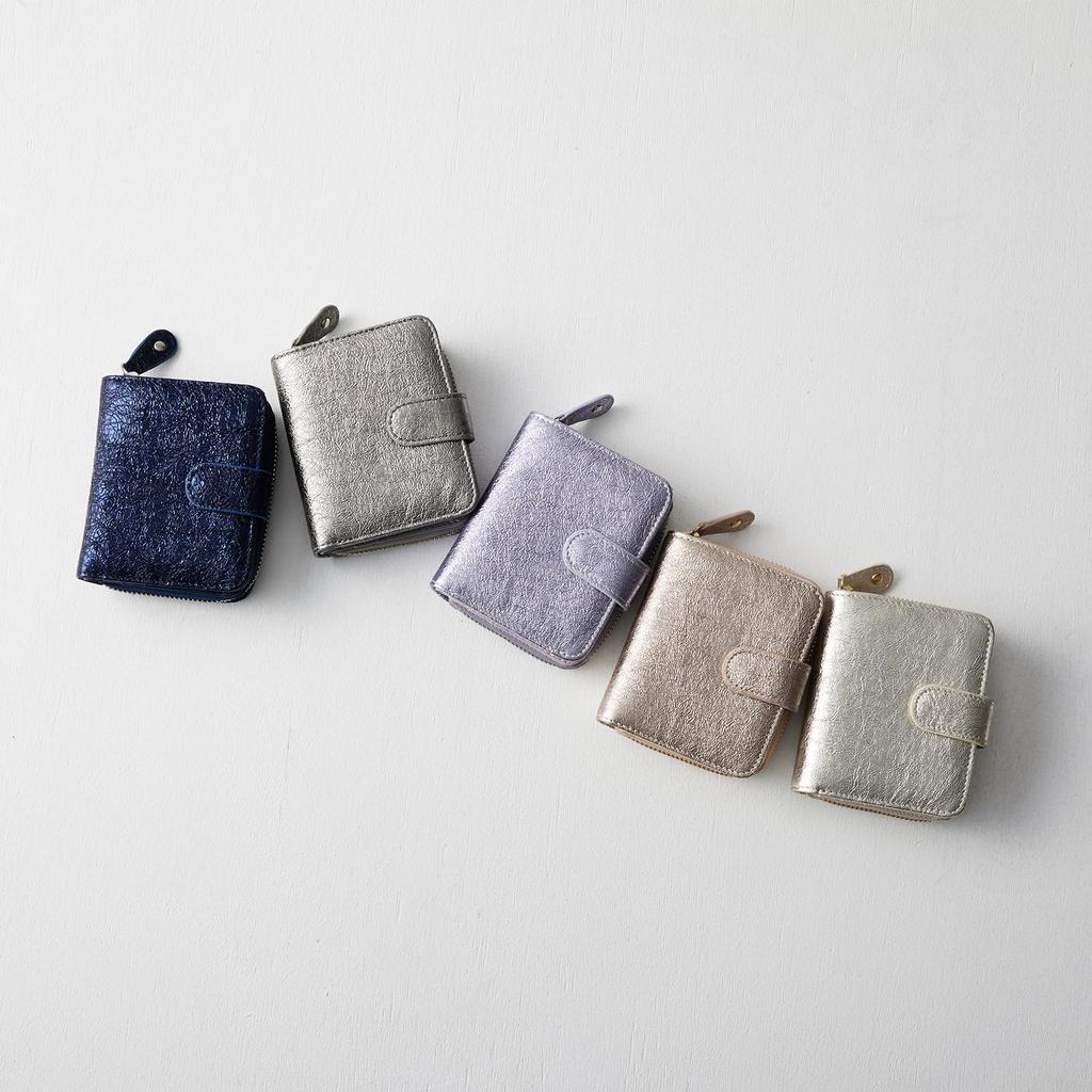 [VOICE] Italian NEW LIFE cowhide Chic women's bifold wallet. "Looks like a mini wallet with the storage capacity of a long wallet." This elegant