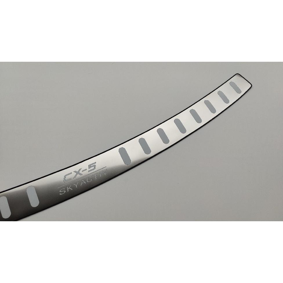 For Mazda CX5 2023 Car Accessories Trunk Trim Stainless Steel Door Sill Scuff Plate Sticker Rear Bumper Protector 2017