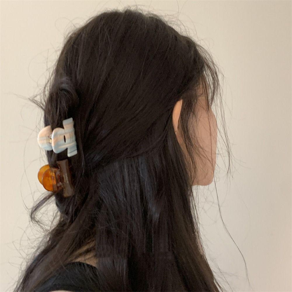 Korean Style Acetic Acid Hair Claw Brown Mini Hair Crab Clip Temperament French Shark Clip  Girls