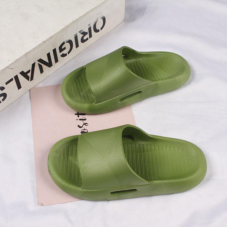 Fashionable Solid Color EVA Slippers for Boys And Girls Classic Basic Anti-Slip Cool Slippers Lightweight Home Bathing Shoes