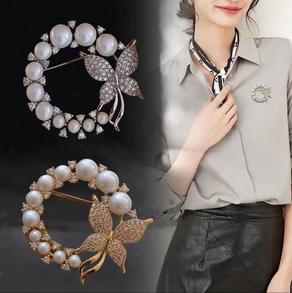 Korean Rhinestone Pearl Butterfly Brooch Anti-Exposure Pin