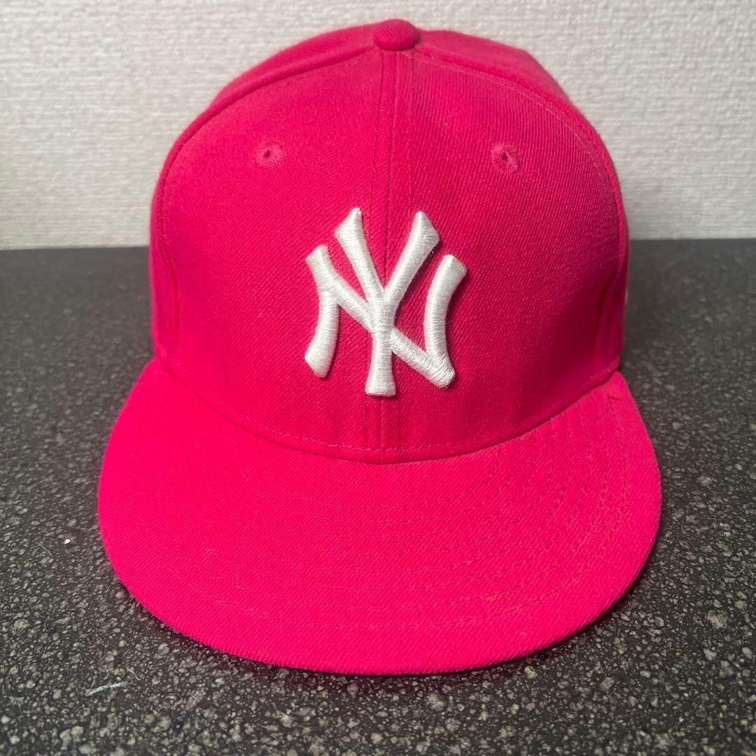 Used Reduced Price Good Condition New York Yankees Pink Cap 59FIFTY 53.9cm