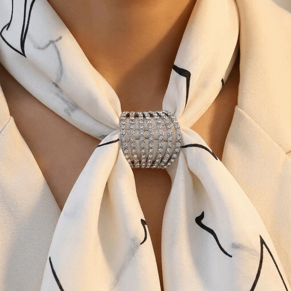 Full Rhinestone Scarf Buckle Clip Exquisite Shawl Decorative Accessory Daily Wear