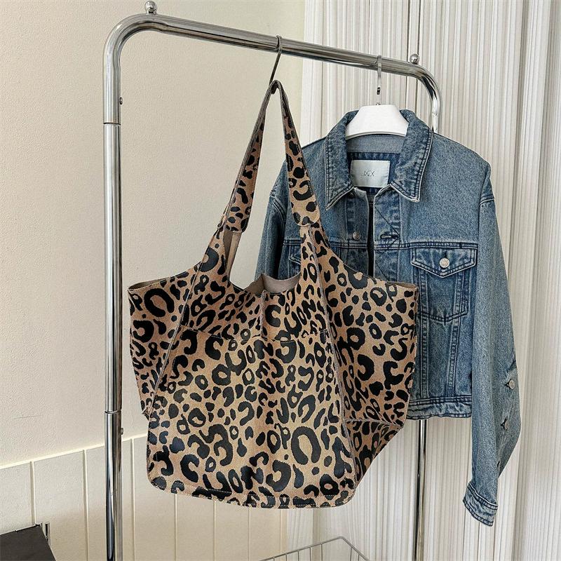 Women Large Capacity PU Leather Handbag Retro Fashion European And American Casual Soft One-Shoulder Diagonal Bag