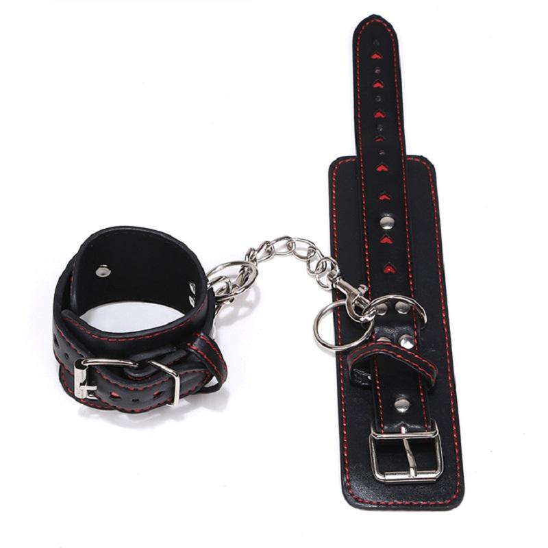 Sexy verstellbare Leder-Herzhandschellen für Sexspielzeug für Frauenpaare Hängeschnalle SM Bondage-Fesseln Exotisches Zubehör