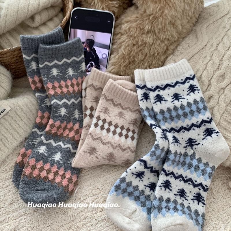 In Winter, Thicken Socks for Warmth, Wool Mid-calf Socks, Christmas Tree Pile Socks, Women's Socks