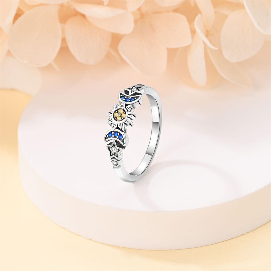 S925 Silver Luxury Fashion Star And Moon Design Earrings And Ring Set