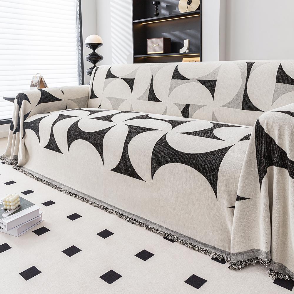 Irregular Windmill Chenille Sofa Towel for the Living Room, Nordic Style Home Decor with Tassel Edges, Three-Seater Sofa Set