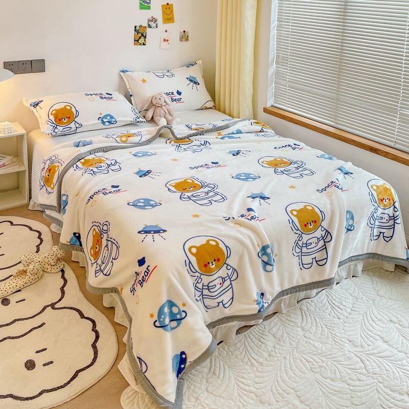 Summer Ice Silk Cool Thin Quilt Comforter Soft Air Conditioning Quilt/Duvet/Blanket Bed Duvets 150 Single Bed Quilt