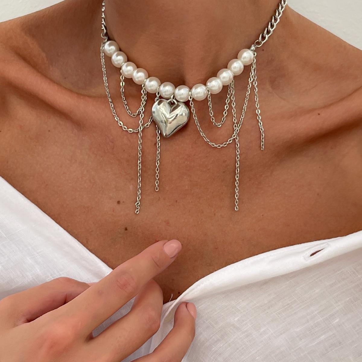 

Vintage Multi Layer Tassel Heart-Shaped Pendant Necklace Women Star Necklace Punk Y2k Metal Clavicle Chain Party Zircon Gifts