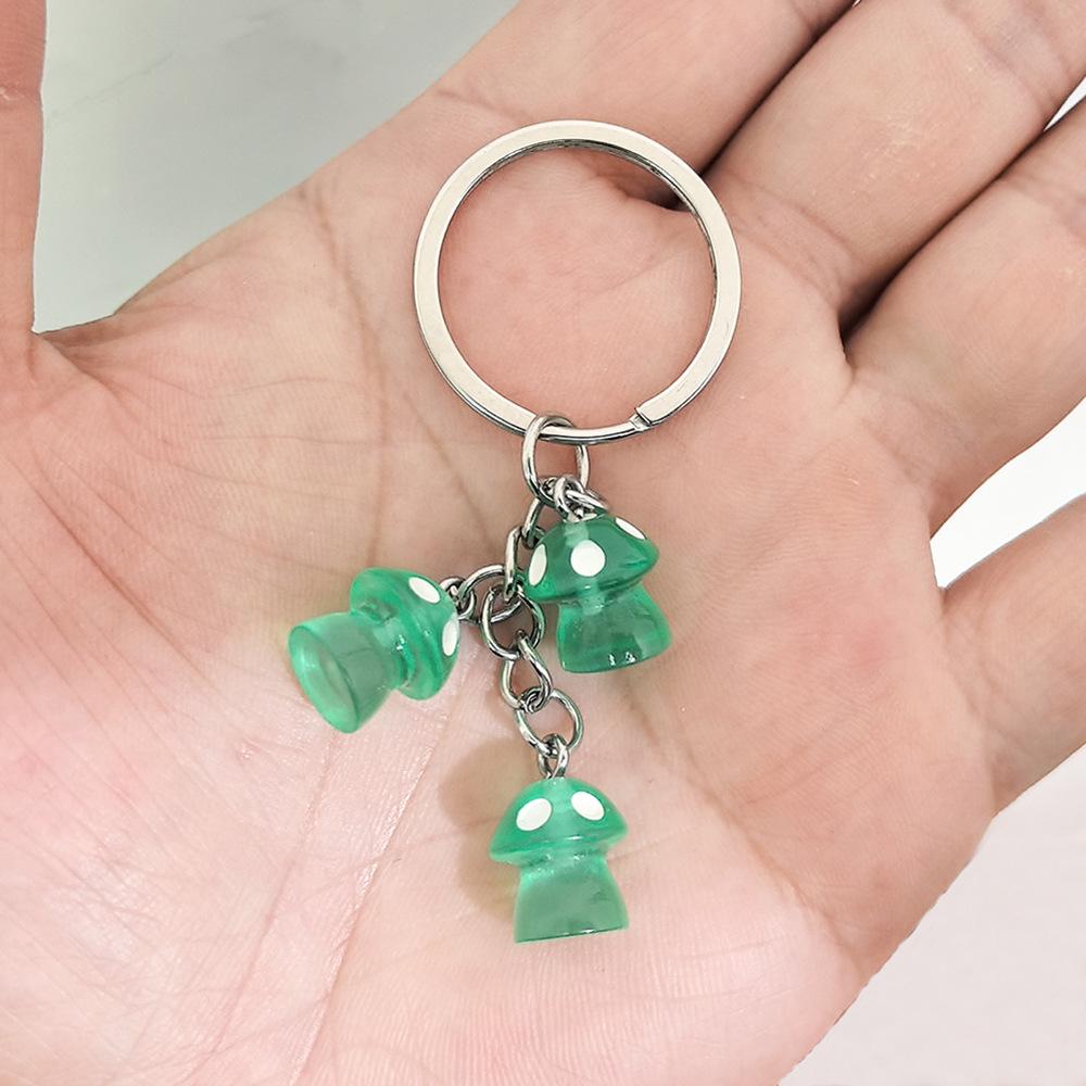 

Luminous Mini Mushroom Keychain Cute Bag Pendant Decorative Key Ring Couple Family Keychain Pendant